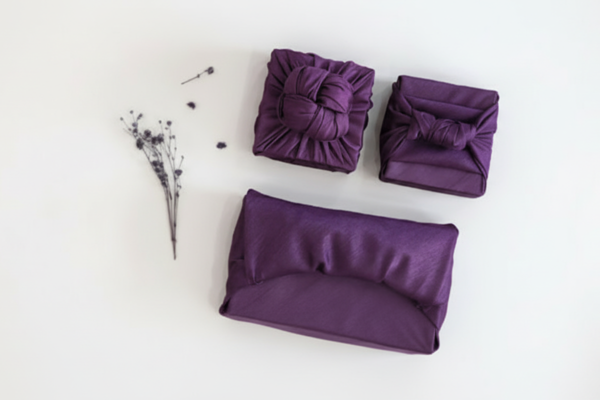 bojagi gift wrap — single-layer — Deep Purple — 50 cm — solid ivory background