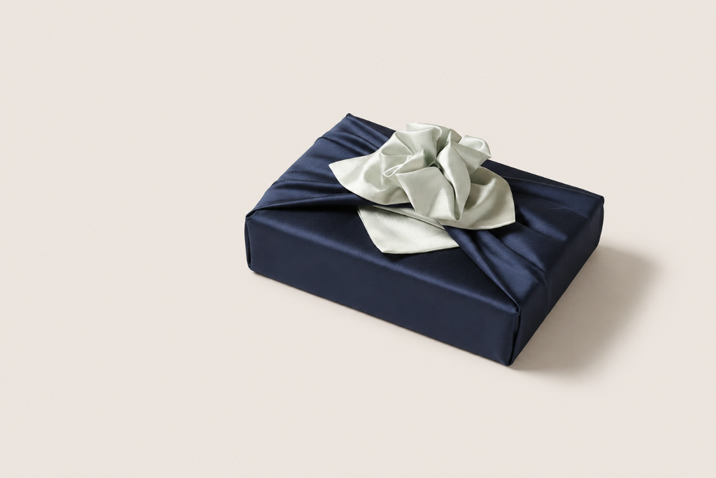 Slub Double-Layer Reversible Bojagi — Deep Navy / Ivory (Single, 50–150 cm)