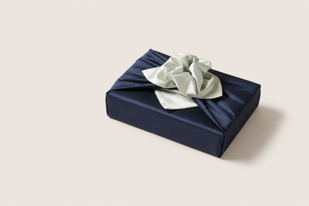 Slub Double-Layer Reversible Bojagi — Deep Navy / Ivory (Single, 50–150 cm)