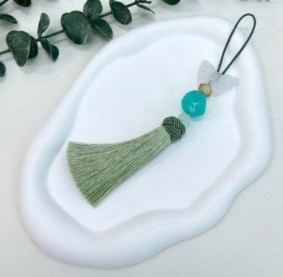 Korean Butterfly Bell Norigae – Soft Green (Bojagi Gift Wrap Charm, Single)